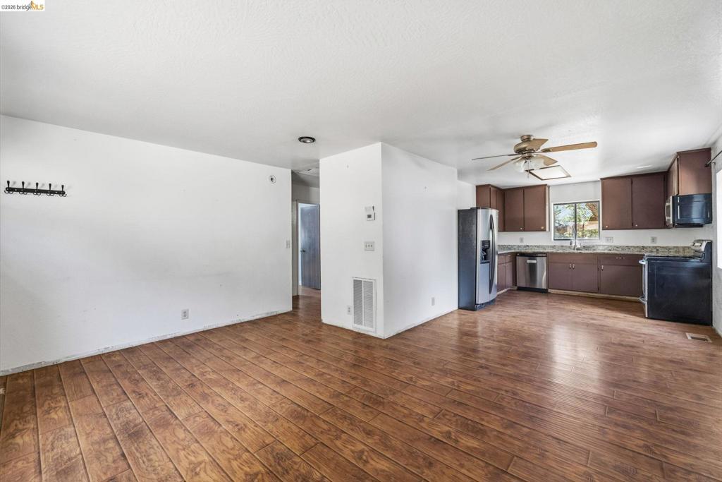 18948 North Drive, Jamestown, CA 95327