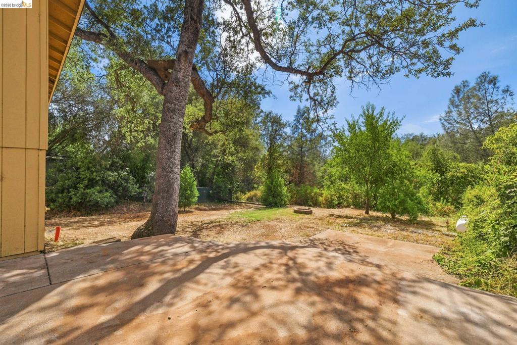 18948 North Drive, Jamestown, CA 95327