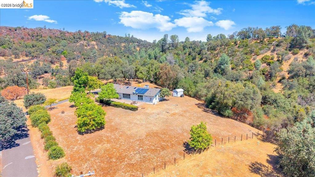 9790 O Neil Ct, Jamestown, CA 95327