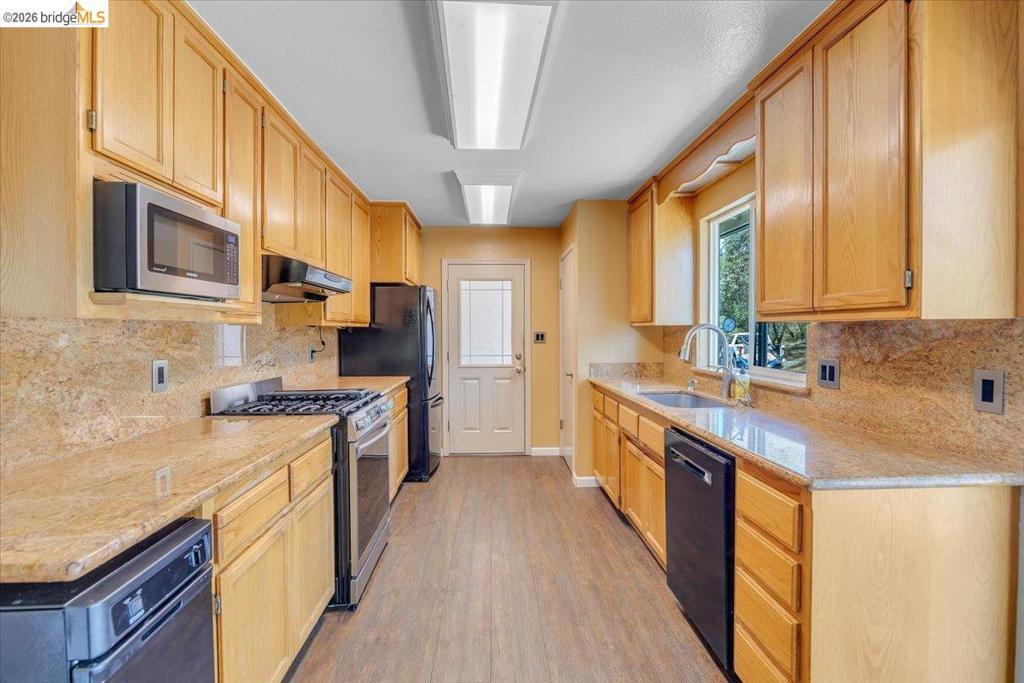 9790 O Neil Ct, Jamestown, CA 95327