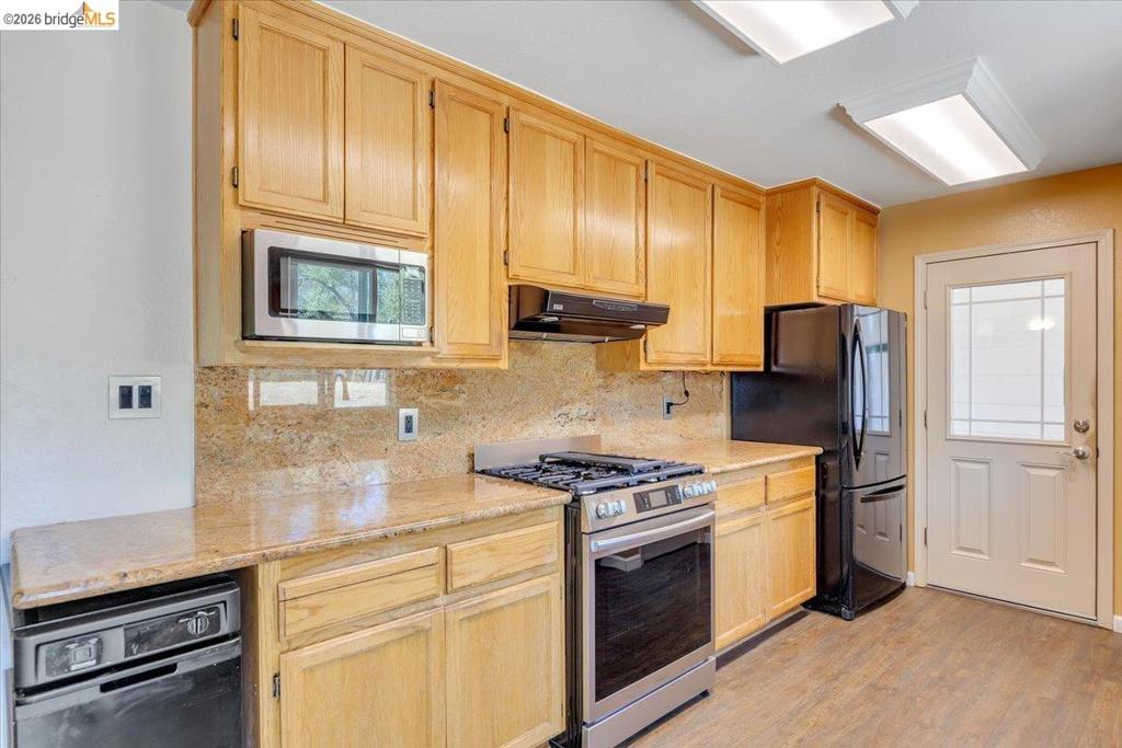 9790 O Neil Ct, Jamestown, CA 95327