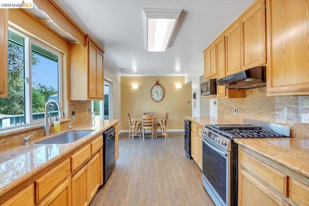 9790 O Neil Ct, Jamestown, CA 95327