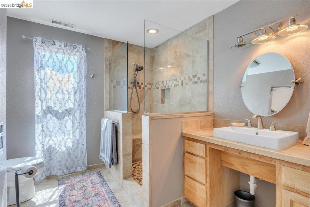 9790 O Neil Ct, Jamestown, CA 95327