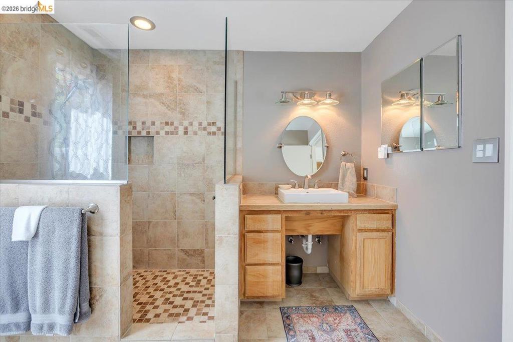 9790 O Neil Ct, Jamestown, CA 95327