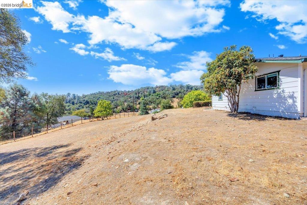 9790 O Neil Ct, Jamestown, CA 95327