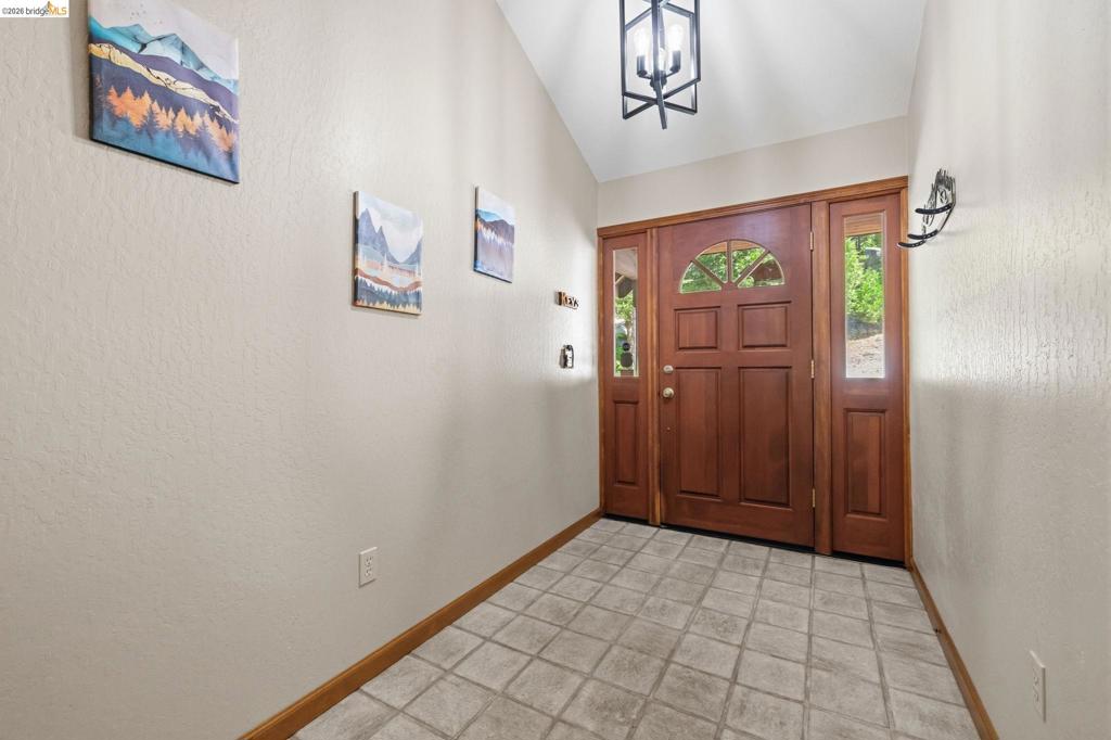 31470 Old Strawberry Rd, Strawberry, CA 95364