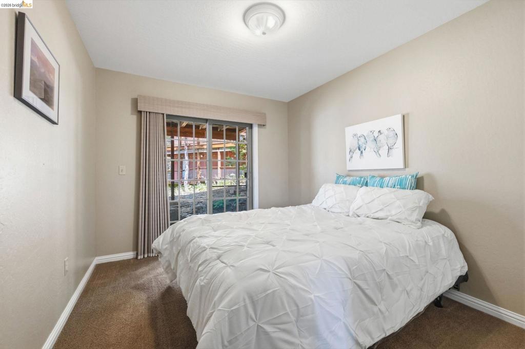31470 Old Strawberry Rd, Strawberry, CA 95364
