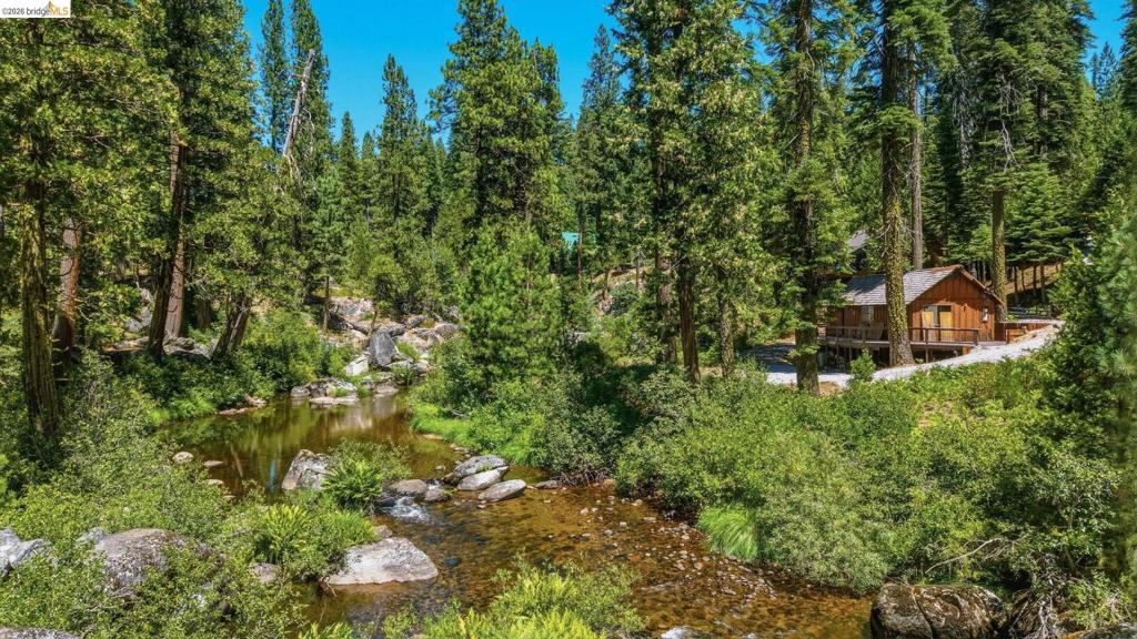31470 Old Strawberry Rd, Strawberry, CA 95364