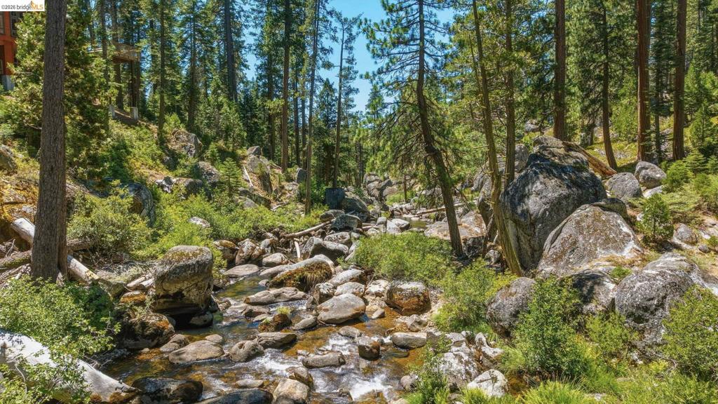 31470 Old Strawberry Rd, Strawberry, CA 95364