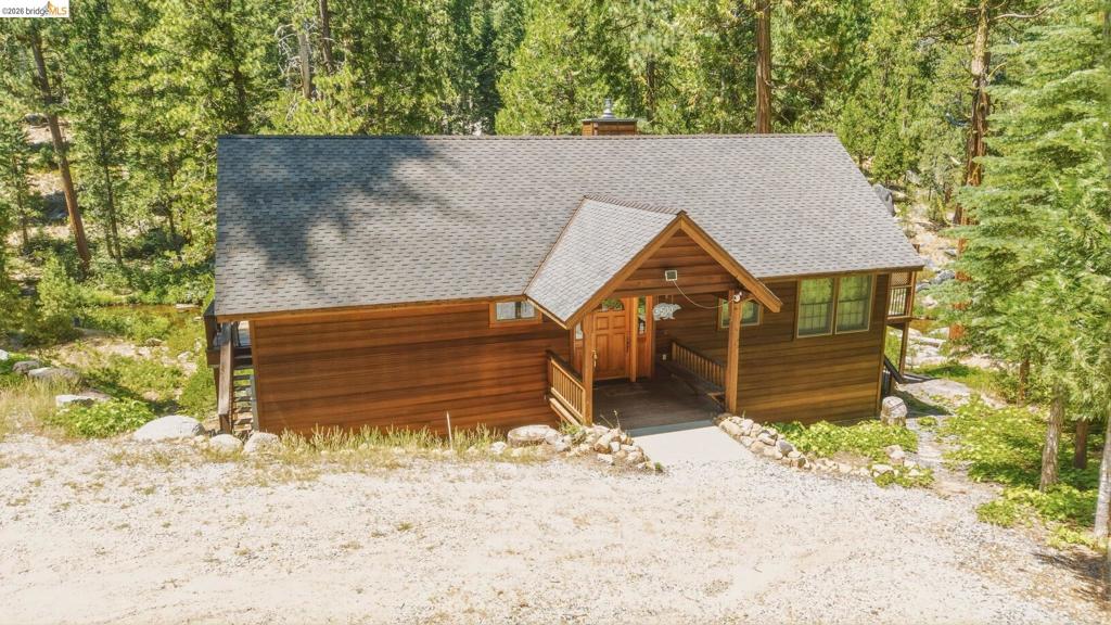 31470 Old Strawberry Rd, Strawberry, CA 95364