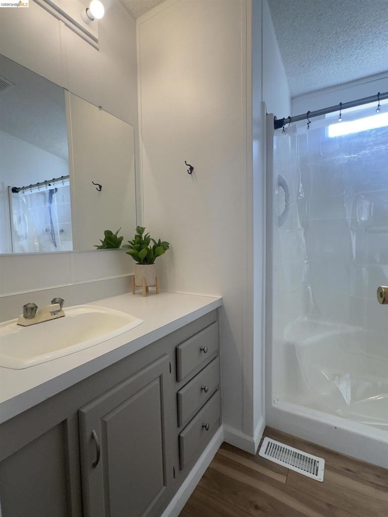 14192 Tuolumne Road, Sonora, CA 95370-0000
