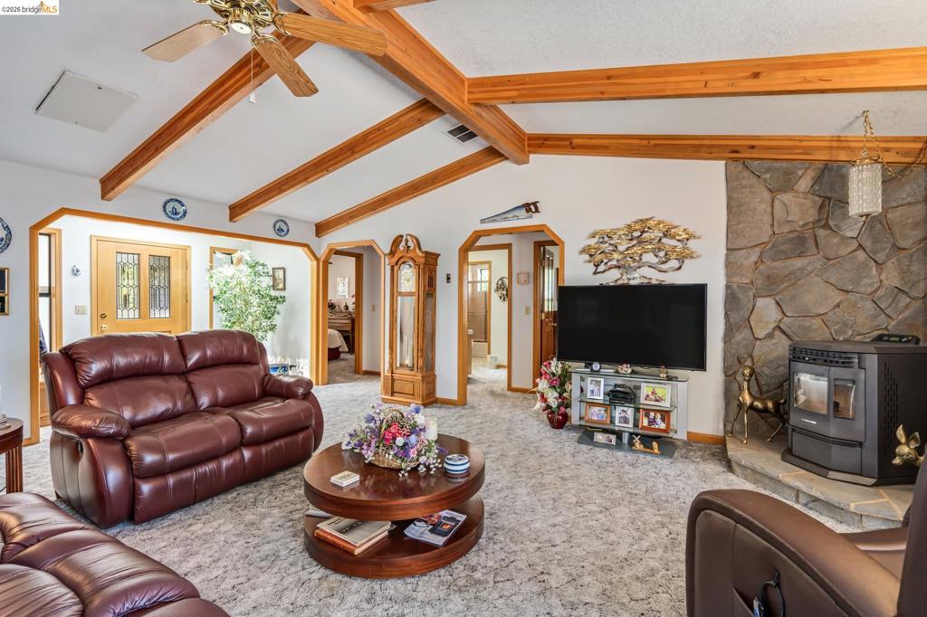 11335 Bridal Veil, Groveland, CA 95321-0000