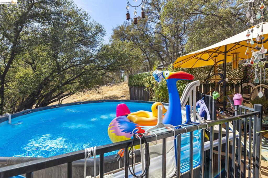 14201 Hillview Ct, Sonora, CA 95370