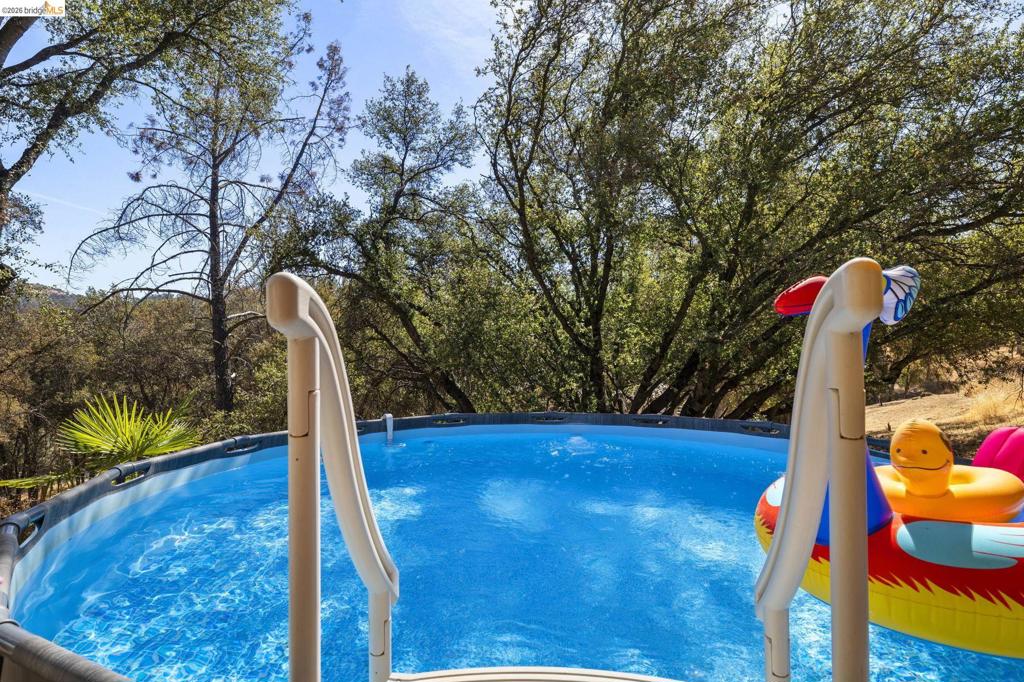 14201 Hillview Ct, Sonora, CA 95370