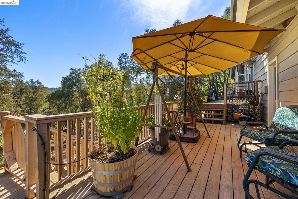 14201 Hillview Ct, Sonora, CA 95370