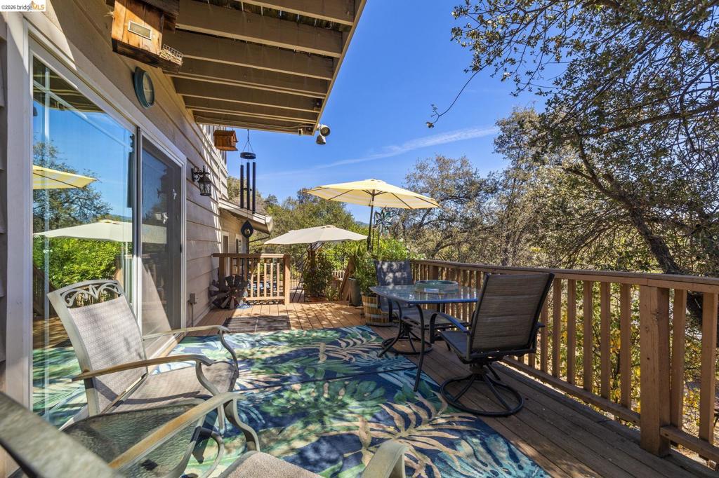 14201 Hillview Ct, Sonora, CA 95370