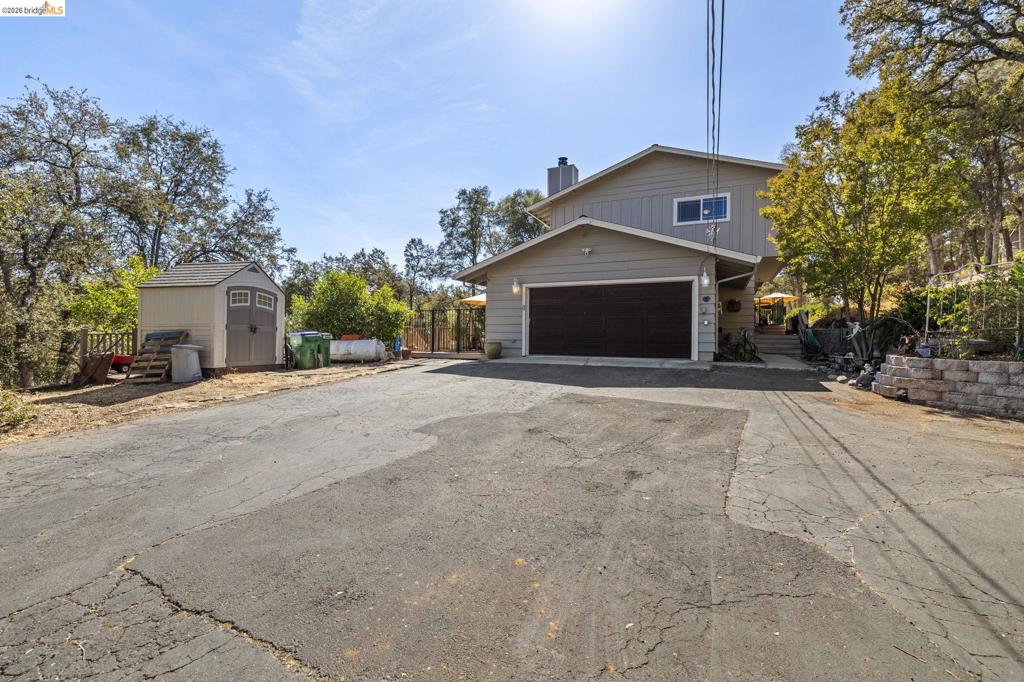 14201 Hillview Ct, Sonora, CA 95370