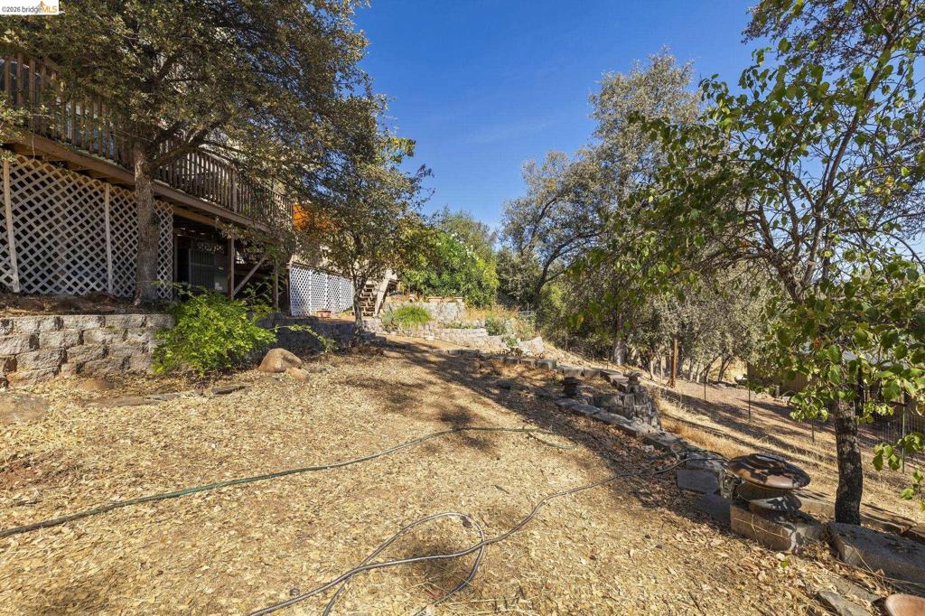 14201 Hillview Ct, Sonora, CA 95370