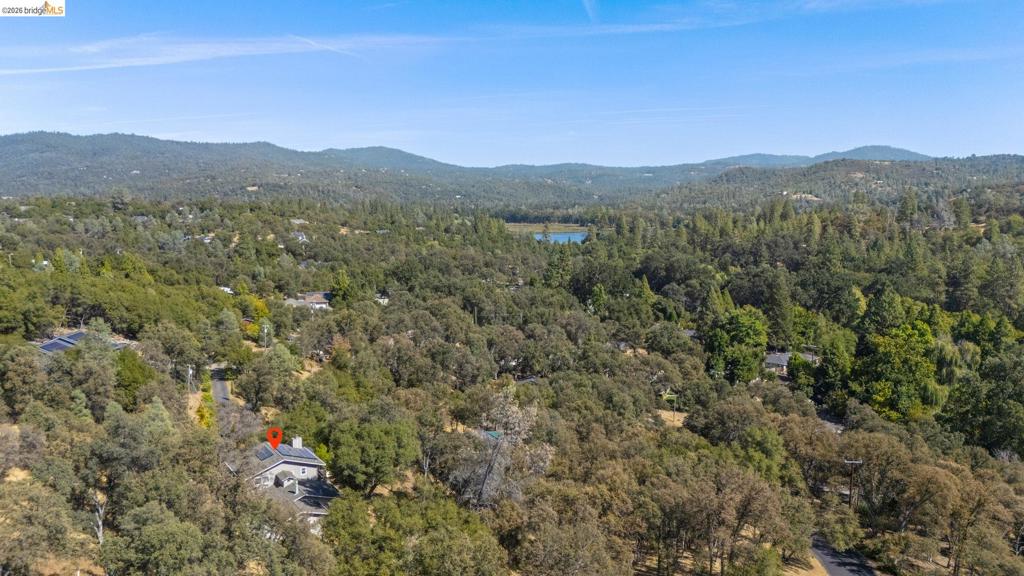 14201 Hillview Ct, Sonora, CA 95370