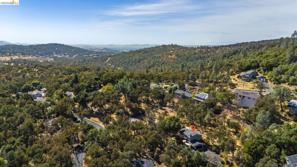 14201 Hillview Ct, Sonora, CA 95370
