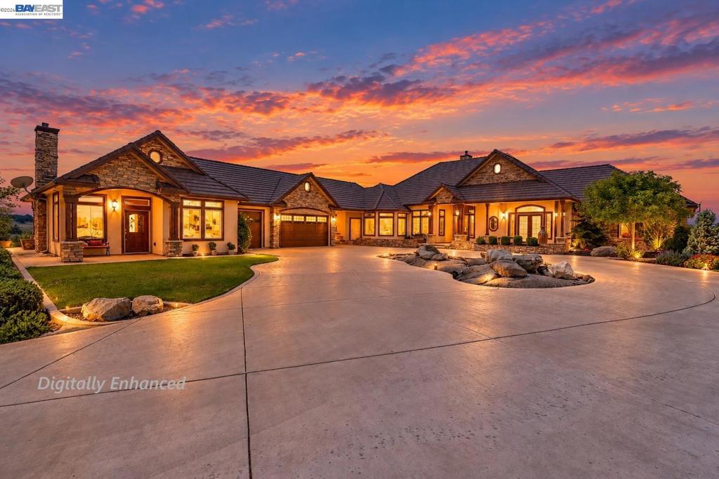 34310 Barn Owl Rd, Raymond, CA 93653