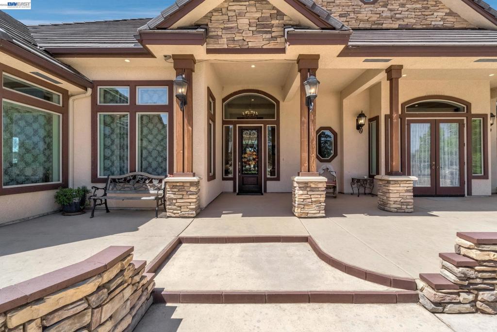 34310 Barn Owl Rd, Raymond, CA 93653