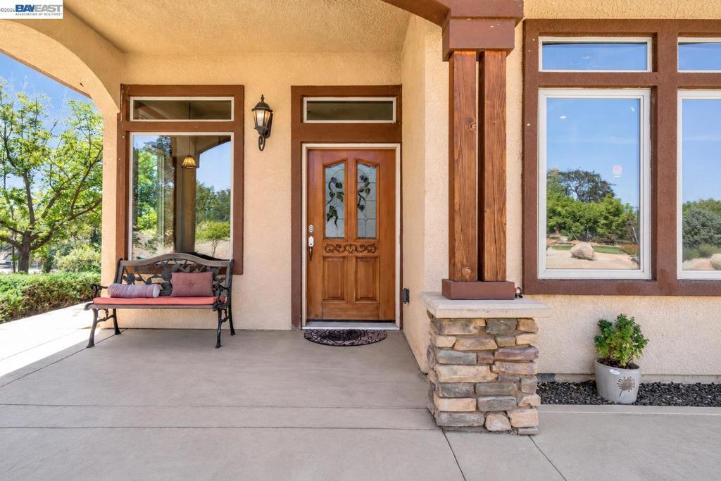 34310 Barn Owl Rd, Raymond, CA 93653
