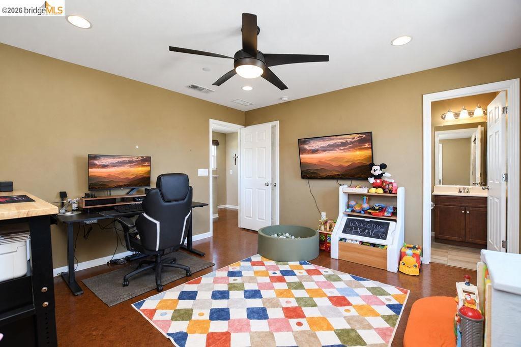 806 Queen Palm Ln, Brentwood (CC), CA 94513