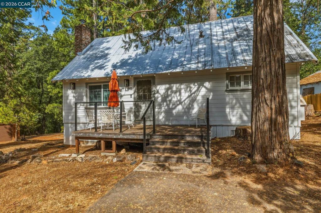 16764 Estralita Dr, Sonora, CA 95370