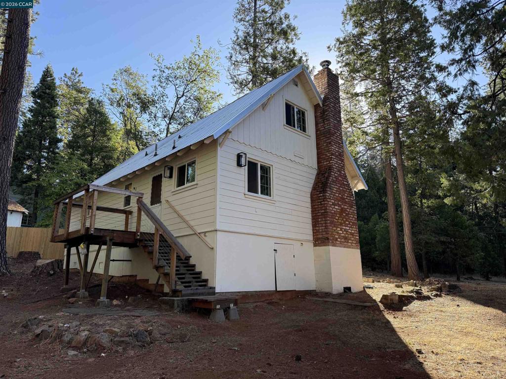 16764 Estralita Dr, Sonora, CA 95370