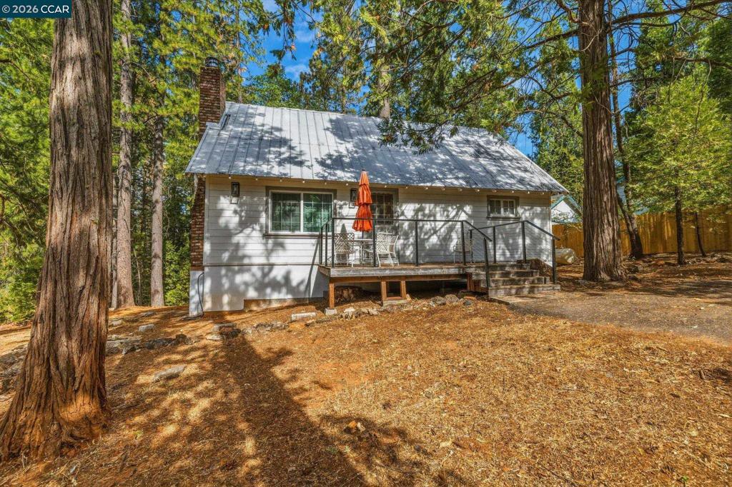 16764 Estralita Dr, Sonora, CA 95370
