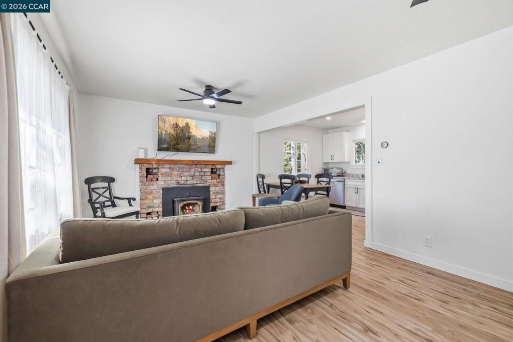 16764 Estralita Dr, Sonora, CA 95370