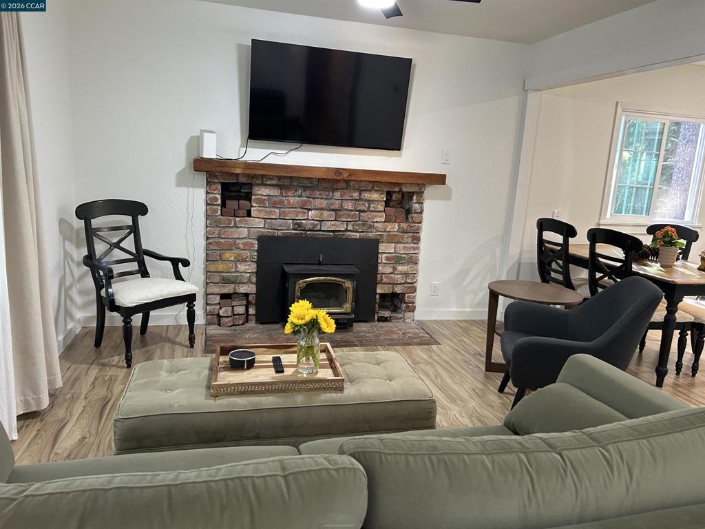 16764 Estralita Dr, Sonora, CA 95370