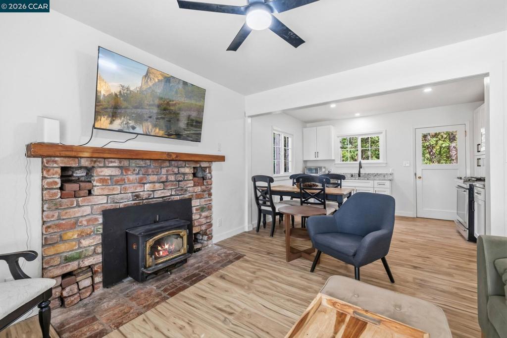 16764 Estralita Dr, Sonora, CA 95370