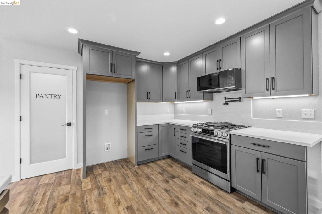 21837 Cedar Springs Rd, Twain Harte, CA 95383