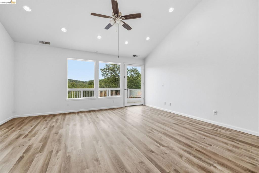 667 Twilight Ct, Sonora, CA 95370