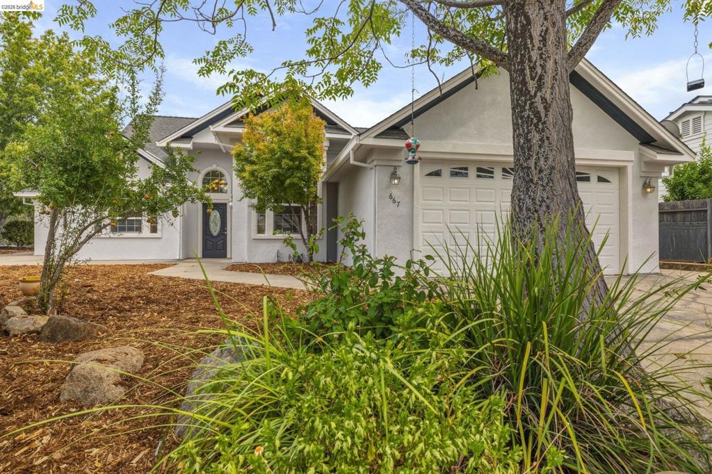 667 Twilight Ct, Sonora, CA 95370