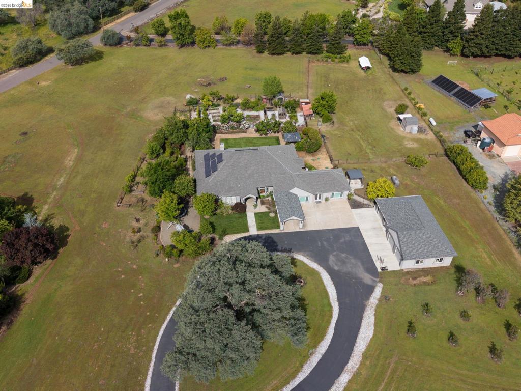 22282 Bennett Rd, Sonora, CA 95370