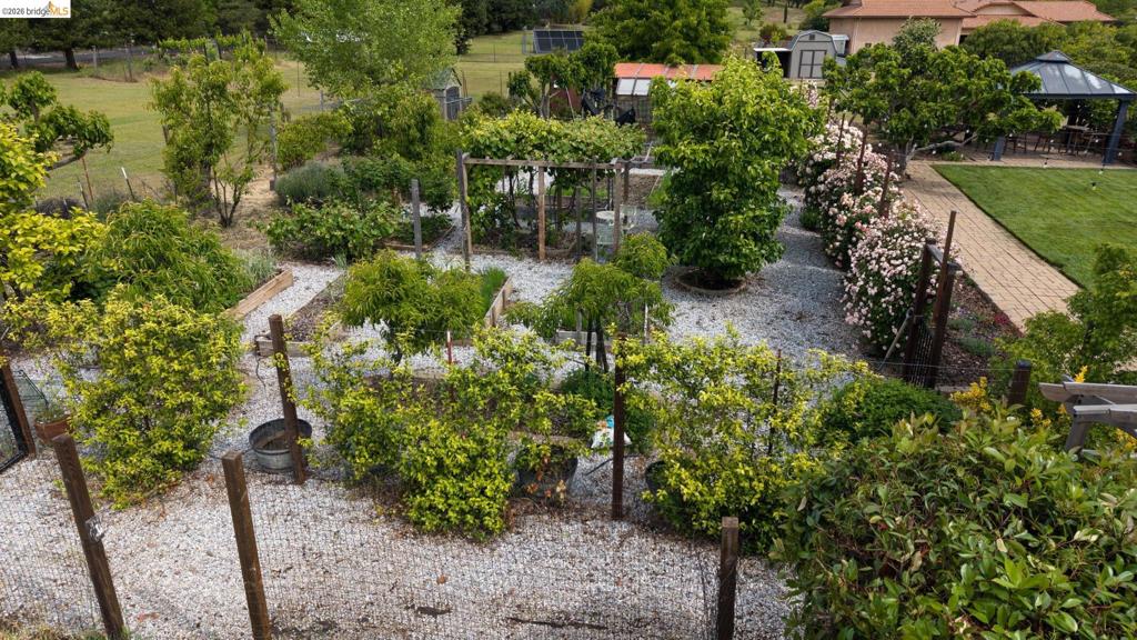 22282 Bennett Rd, Sonora, CA 95370