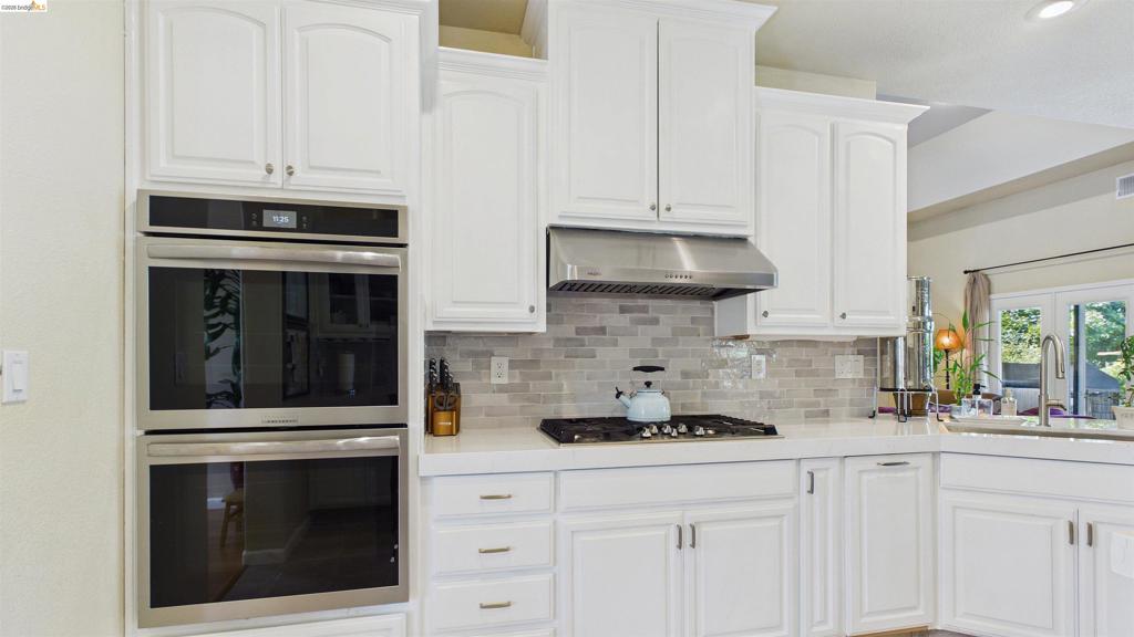22282 Bennett Rd, Sonora, CA 95370