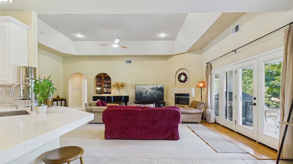 22282 Bennett Rd, Sonora, CA 95370