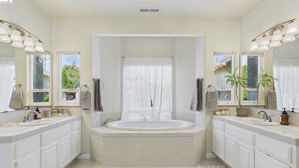 22282 Bennett Rd, Sonora, CA 95370