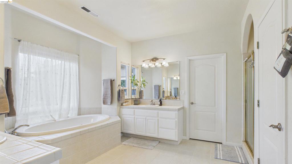 22282 Bennett Rd, Sonora, CA 95370