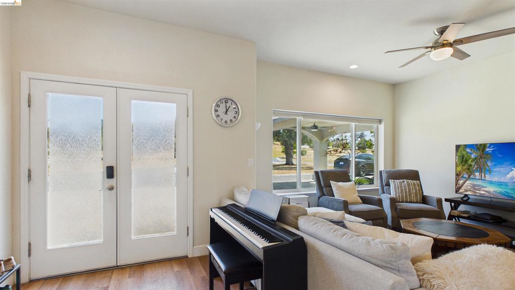 22282 Bennett Rd, Sonora, CA 95370