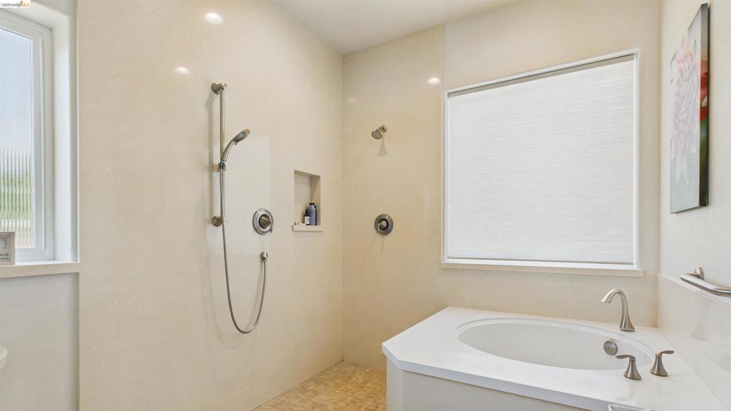 22282 Bennett Rd, Sonora, CA 95370