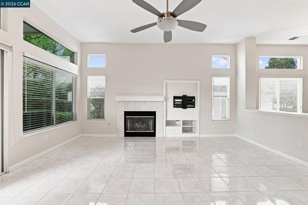 731 Central Park Pl, Brentwood (CC), CA 94513