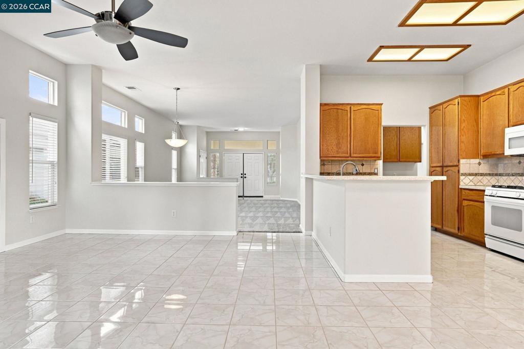 731 Central Park Pl, Brentwood (CC), CA 94513