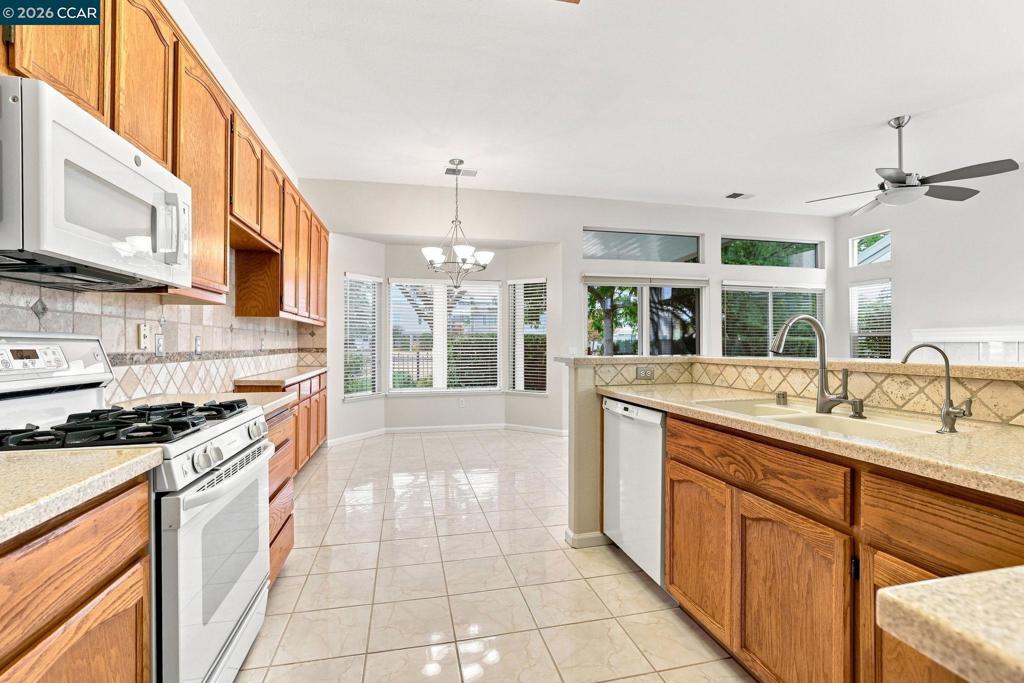 731 Central Park Pl, Brentwood (CC), CA 94513