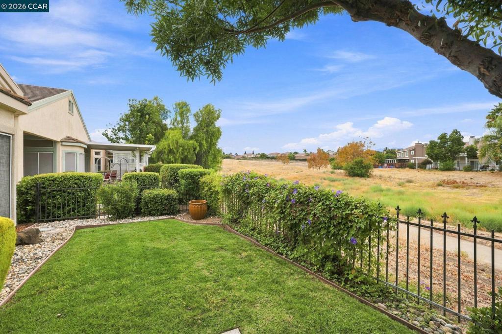 731 Central Park Pl, Brentwood (CC), CA 94513