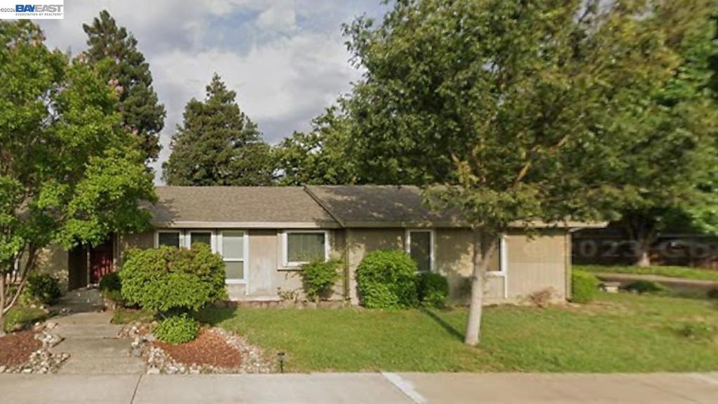1336 HIDDEN GLEN DR, Modesto, CA 95355-3628